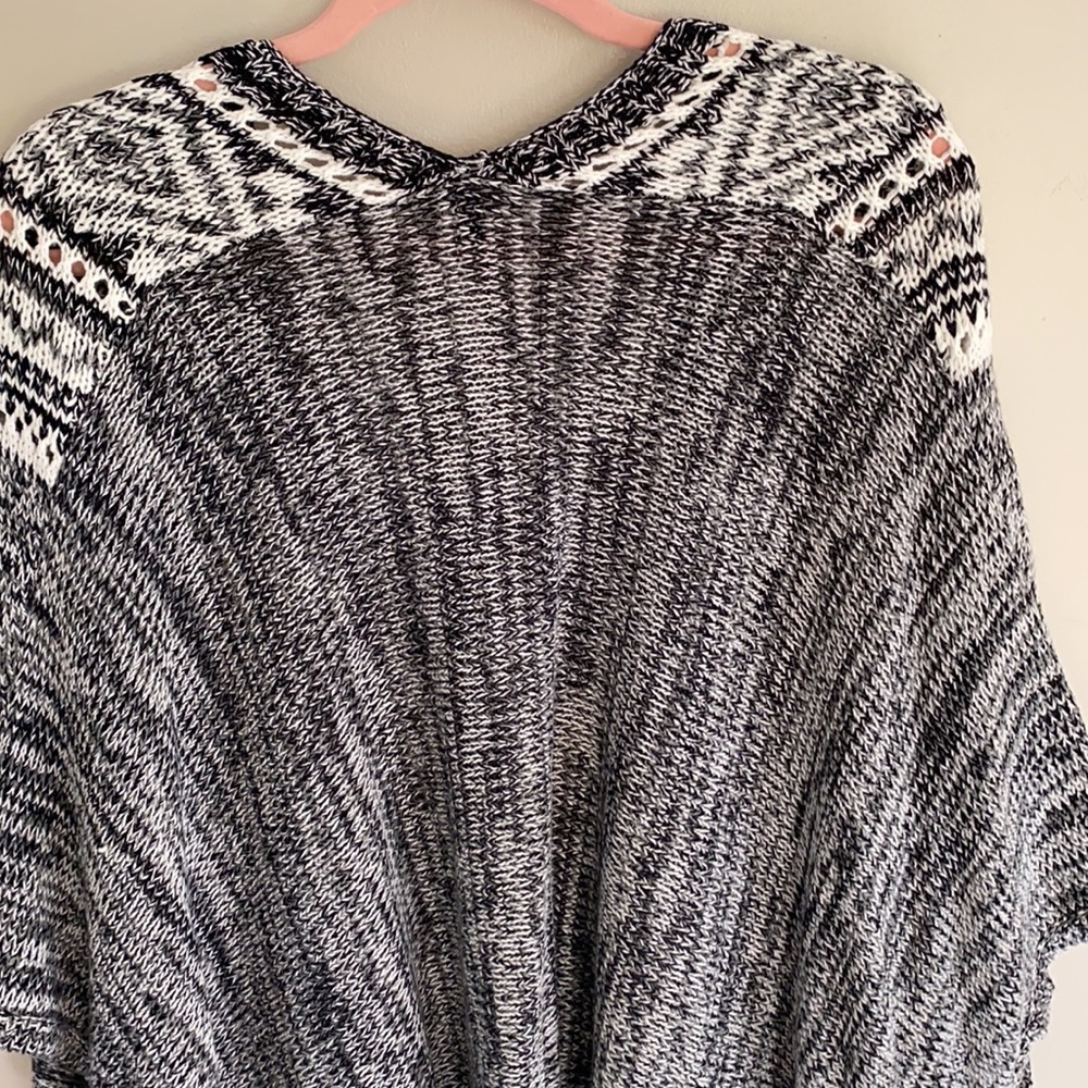 Express Aztec Cardigan - One Size - Picture 9 of 11